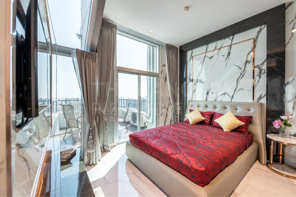 Condo in Huai Khwang, Krung Thep Maha Nakhon, Thailand 1 - 16693269