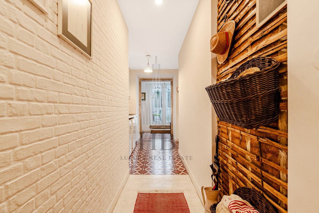 Apartment in Santo Antonio, Lisbon, Portugal 1 - 17071380