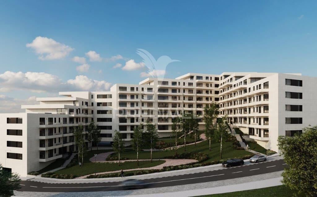 Apartment in Vilar de Pinheiro, Porto District, Portugal 1 - 17073498