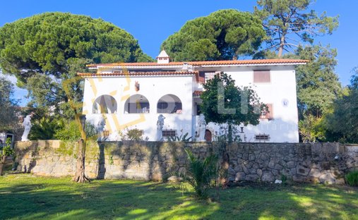 House in Venda do Pinheiro e Santo Estevao das Gales, Lisbon, Portugal 1