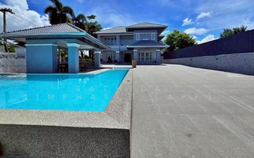 Villa in Pattaya City, Chon Buri, Thailand 1 - 16598081