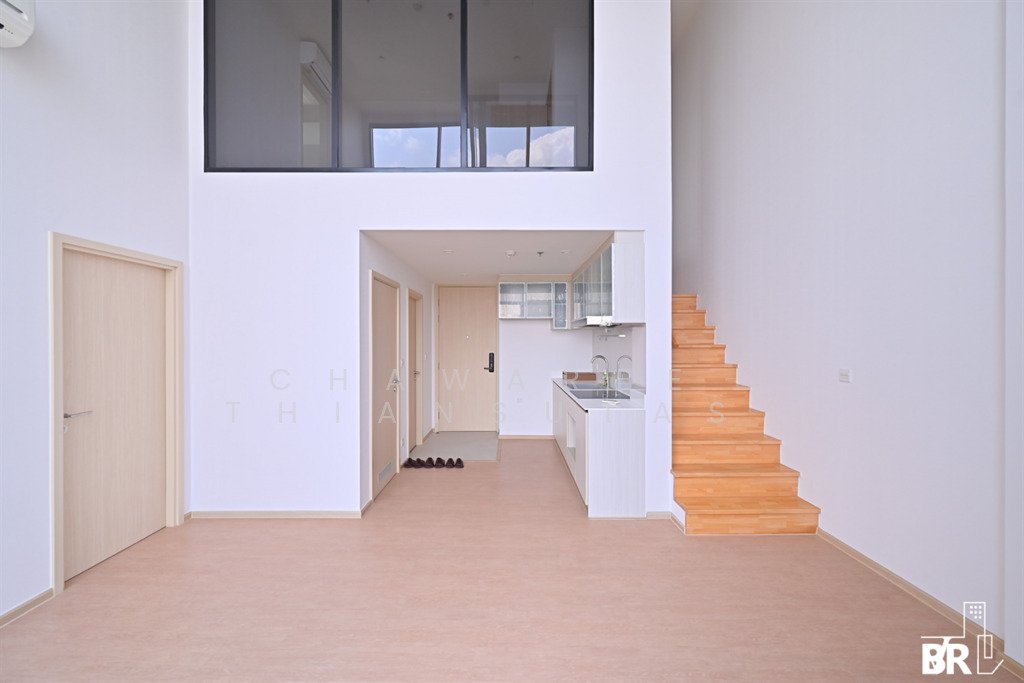 Maru Ekkamai 2, Bangkok