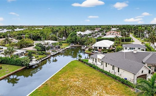Land in Naples, Florida, United States 1