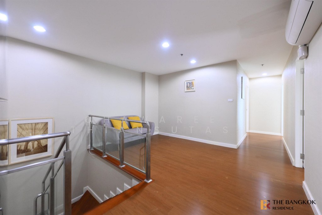 Condo in Huai Khwang, Krung Thep Maha Nakhon, Thailand 1 - 16702928