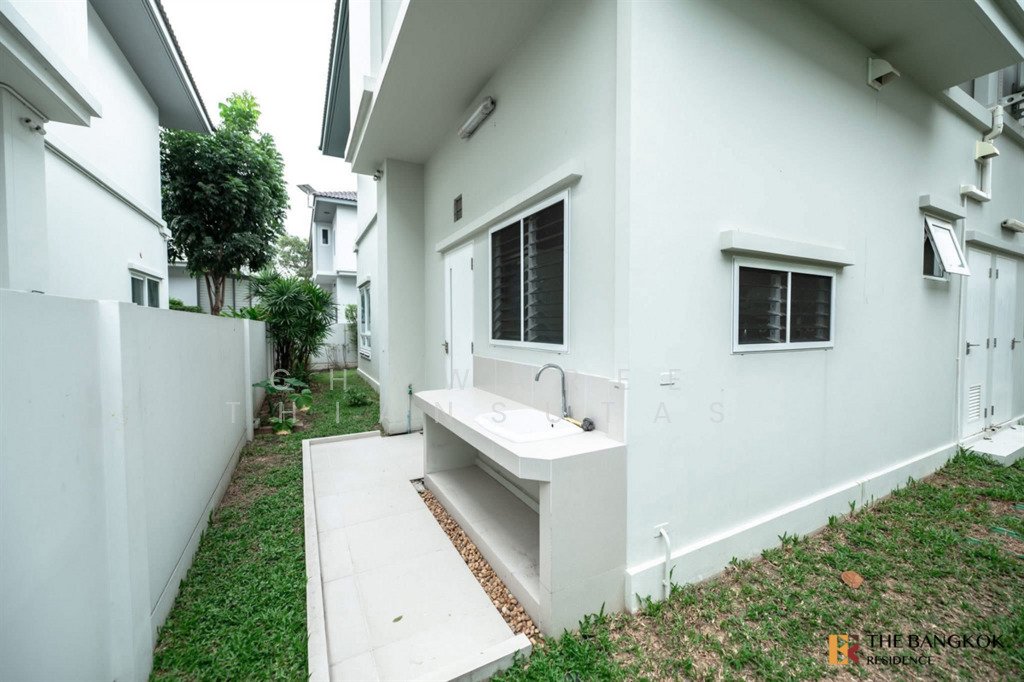 House in Dok Mai, Bangkok, Thailand 1 - 16736796