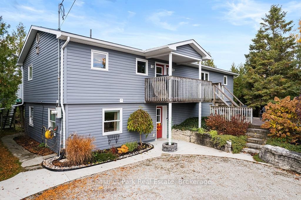 House in Tobermory, Ontario, Canada 2 - 17073759