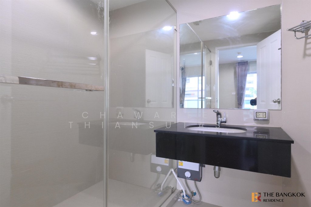 Condo in Huai Khwang, Krung Thep Maha Nakhon, Thailand 4 - 16702929