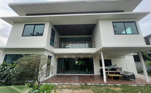 House in Lat Phrao, Bangkok, Thailand 1