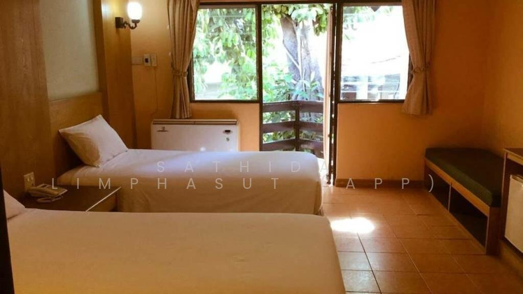 Land in Bang Lamung Sub-district, Chon Buri, Thailand 2 - 16569996