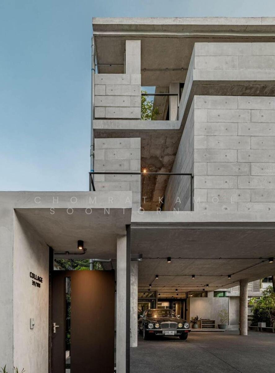 Townhouse in Chan Kasem, Bangkok, Thailand 3 - 16660197