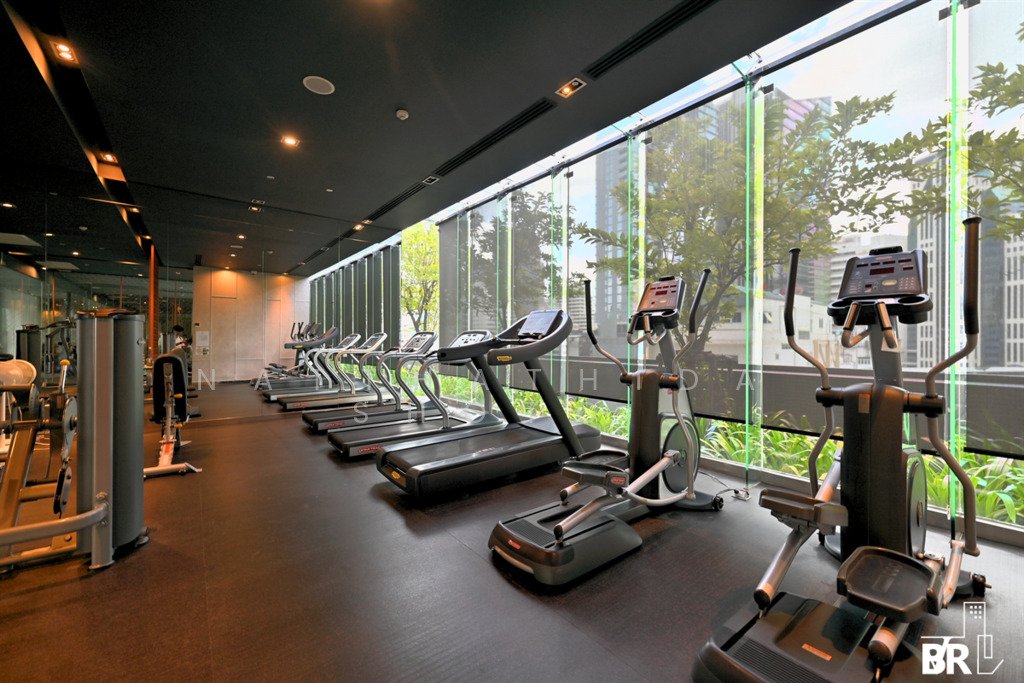 Condo in Phra Khanong Nuea, Bangkok, Thailand 2 - 16997391