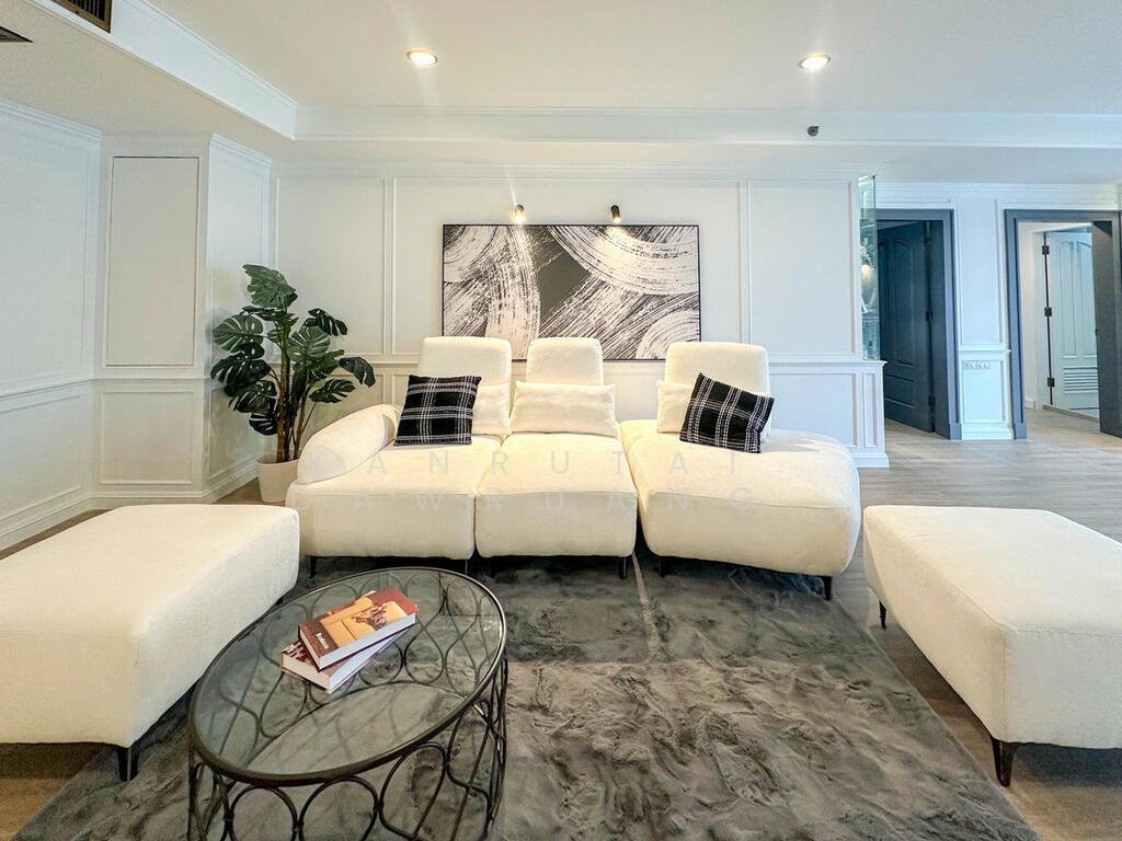 Condo in Khlong Toei, Krung Thep Maha Nakhon, Thailand 4 - 16997381