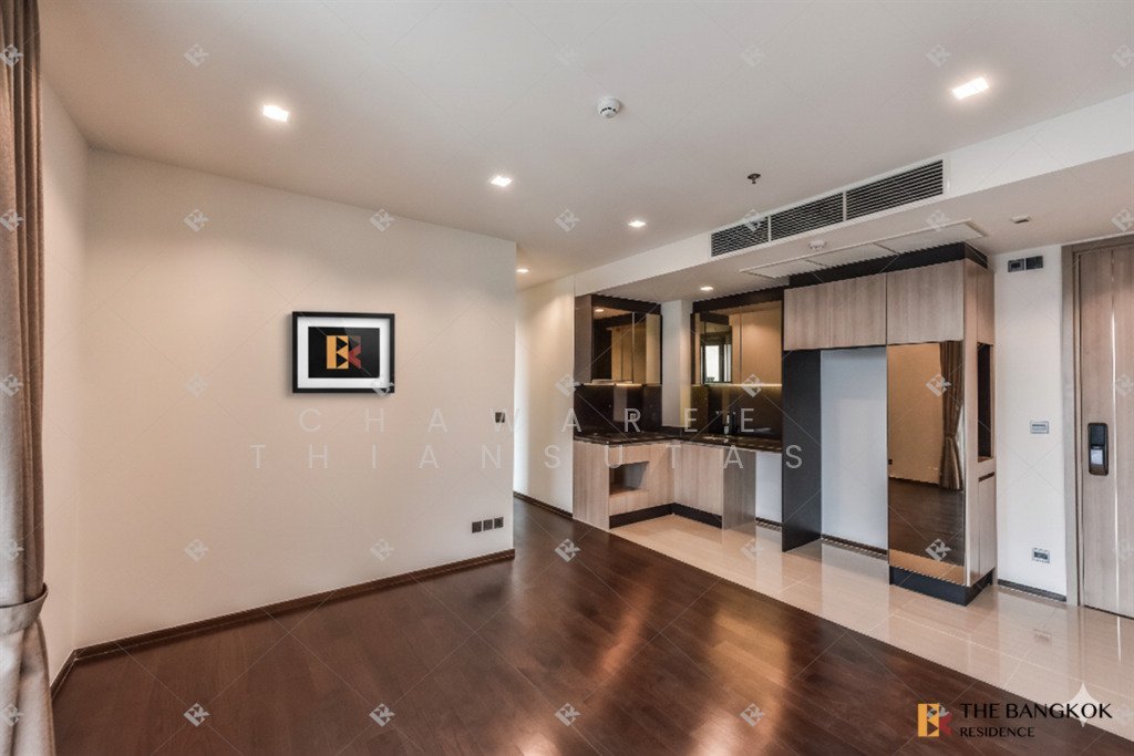 Condo in Thanon Phaya Thai, Bangkok, Thailand 2 - 16703019