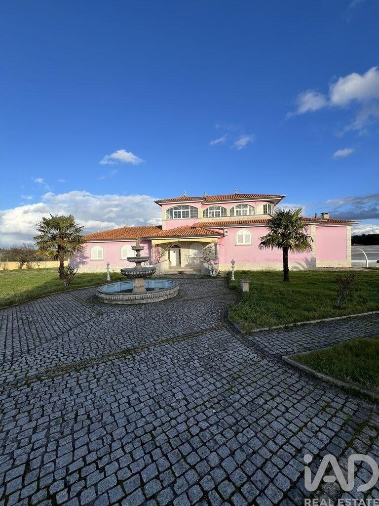 Townhouse in Folhadela, Vila Real District, Portugal 1 - 17074286