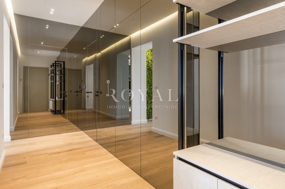 Apartment in Mjesni odbor Luka, Grad Rijeka, Primorje-Gorski Kotar County 2 - 17073348