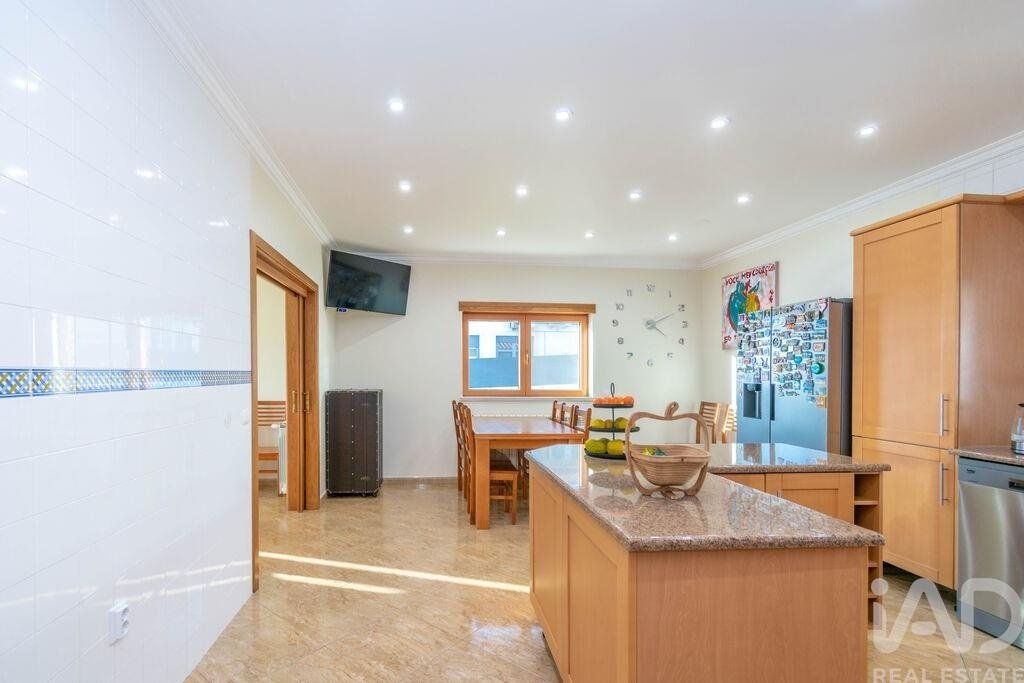 Townhouse en Regueira de Pontes, Distrito de Leiria, Portugal 3 - 17074285