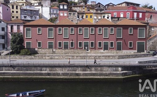 Apartment in Santa Marinha e Sao Pedro da Afurada, Porto District, Portugal 1