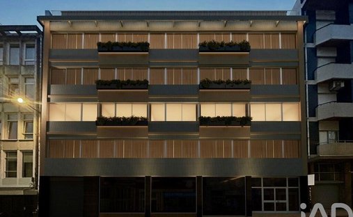 Apartment in Cedofeita, Santo Ildefonso, Se, Miragaia, Sao Nicolau e Vitoria, Porto District, Portugal 1