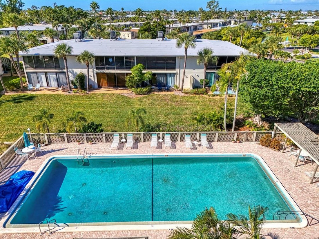 Condo in Holmes Beach, Florida, United States 3 - 17073470