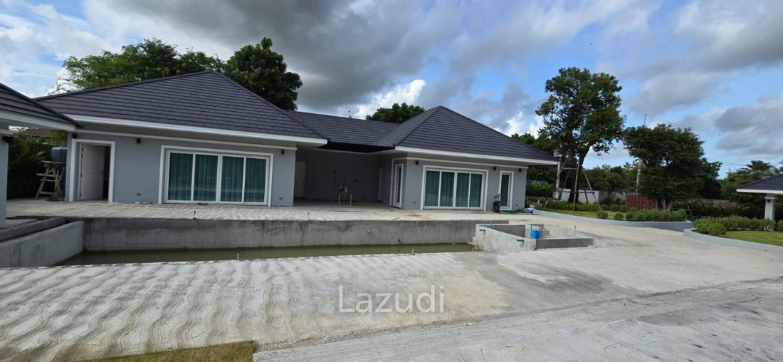 Villa in Pattaya City, Chon Buri, Thailand 5 - 17073685