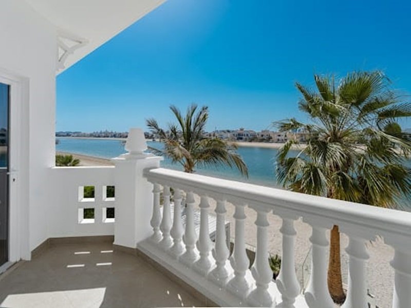 Villa in Palm Jumeirah, Dubai, United Arab Emirates 2 - 17074502