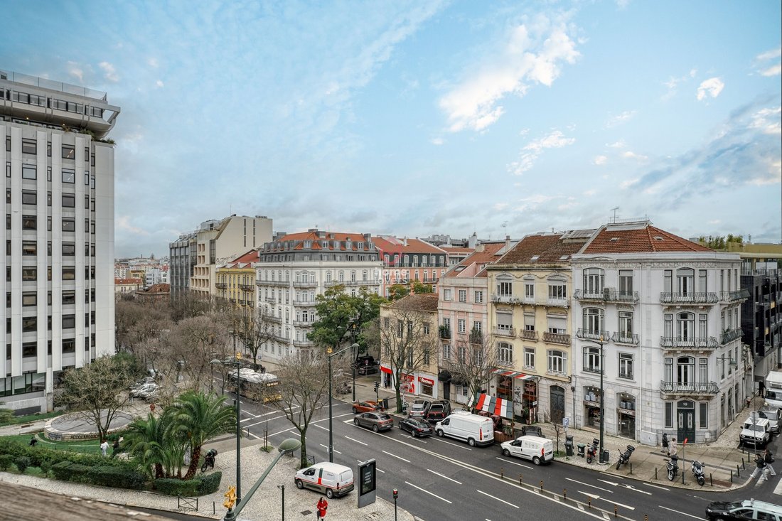 Apartment in Santo Antonio, Lisbon, Portugal 2 - 17074333