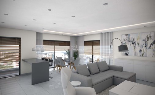 Apartment in Faro (Se e Sao Pedro), Algarve, Portugal 1