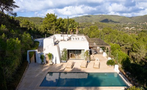 Villa a Sant Carles de Peralta, Santa Eulària des Riu, Isole Baleari 1