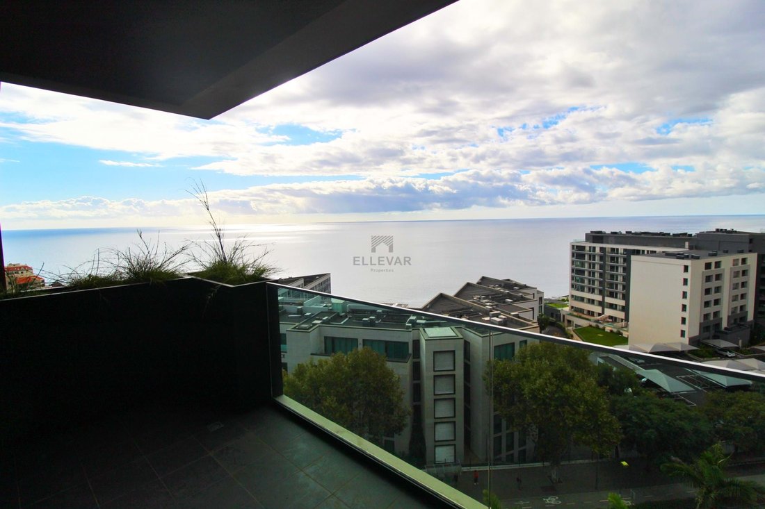 Apartment in Sao Martinho, Madeira, Portugal 1 - 17074325