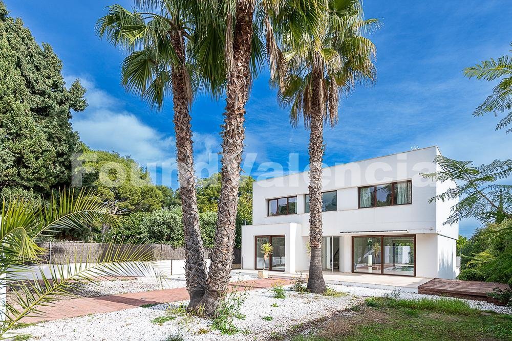 Villa in Godella, Valencian Community, Spain 1 - 17074736
