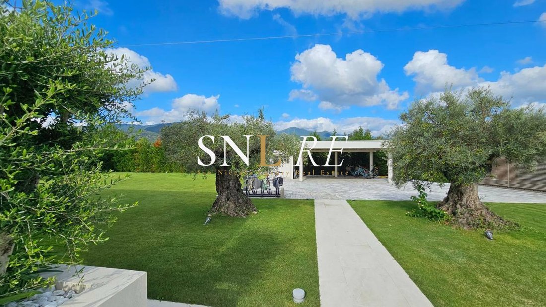 Villa in Vittoria Apuana, Forte dei Marmi, Tuscany 4 - 17079118