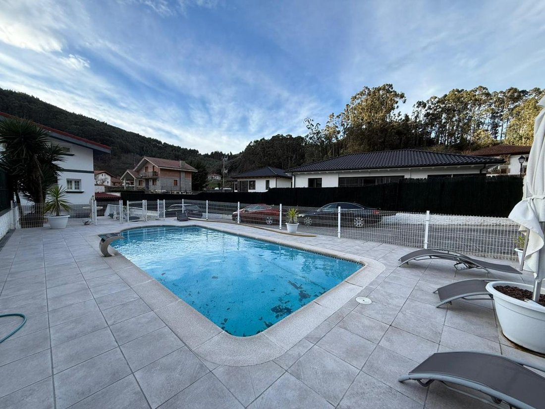 Villa in Castro-Urdiales, Cantabria, Spain 4 - 17074655