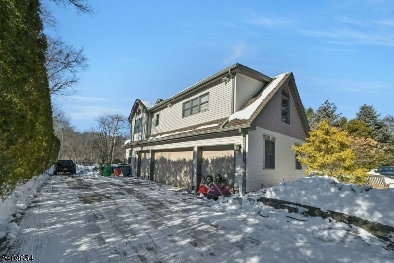 House in Saddle River, New Jersey, United States 3 - 17075893