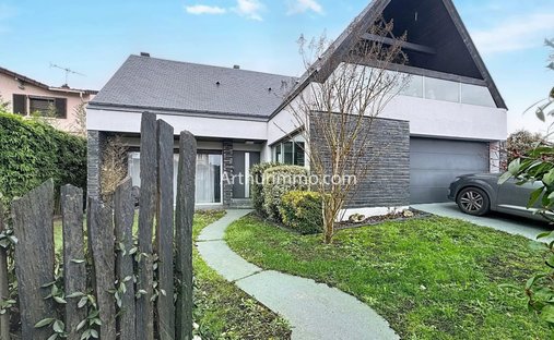 Casa a La Garenne-Saules-Forêt de Sénart, Montgeron, Francia 1