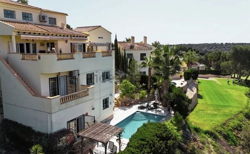 Villa in Villamartin, Andalusien, Spanien 1