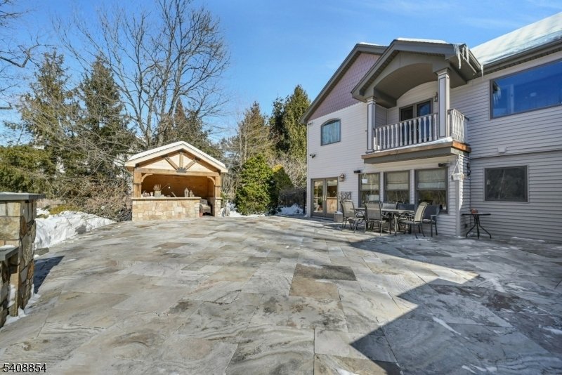 House in Saddle River, New Jersey, United States 4 - 17075893