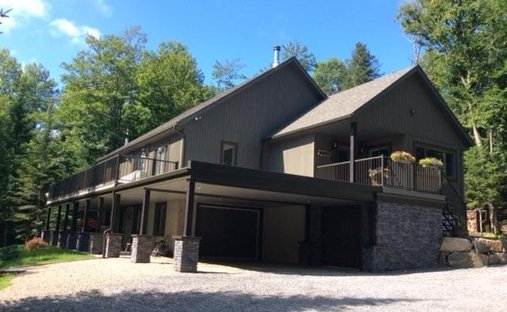 Villa in Rivière-Rouge, Québec, Kanada 1