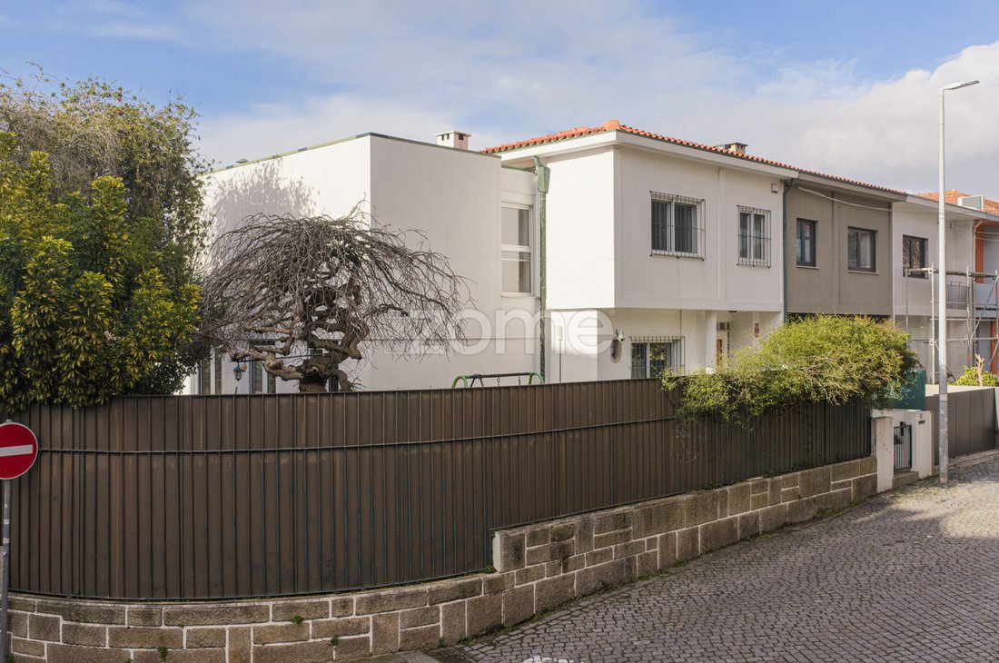 House in Lordelo do Ouro e Massarelos, Porto District, Portugal 1 - 17080302