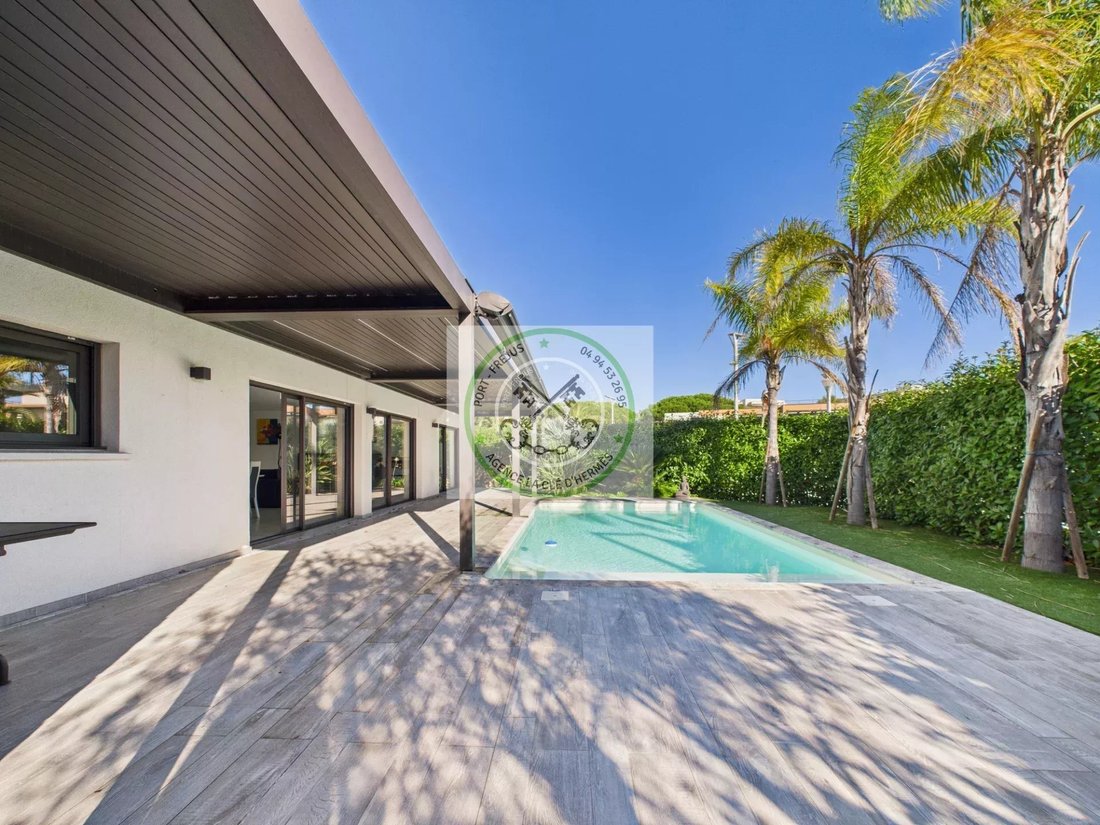 Villa in Counillier Valescure, Frejus, France 1 - 16667201