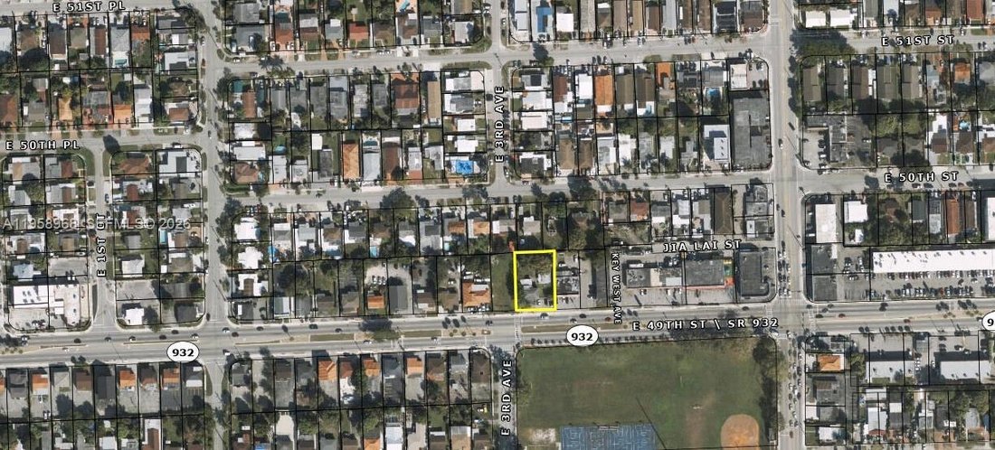 House in Hialeah, Florida, United States 2 - 17077988