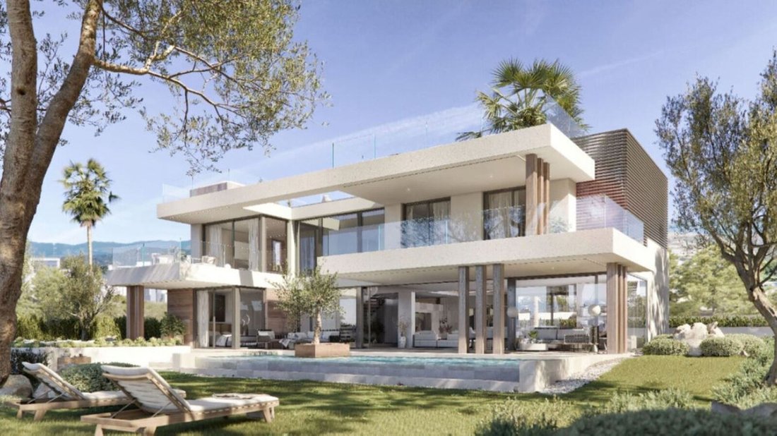 Villa in Estepona, Andalusia, Spain 1 - 17075829