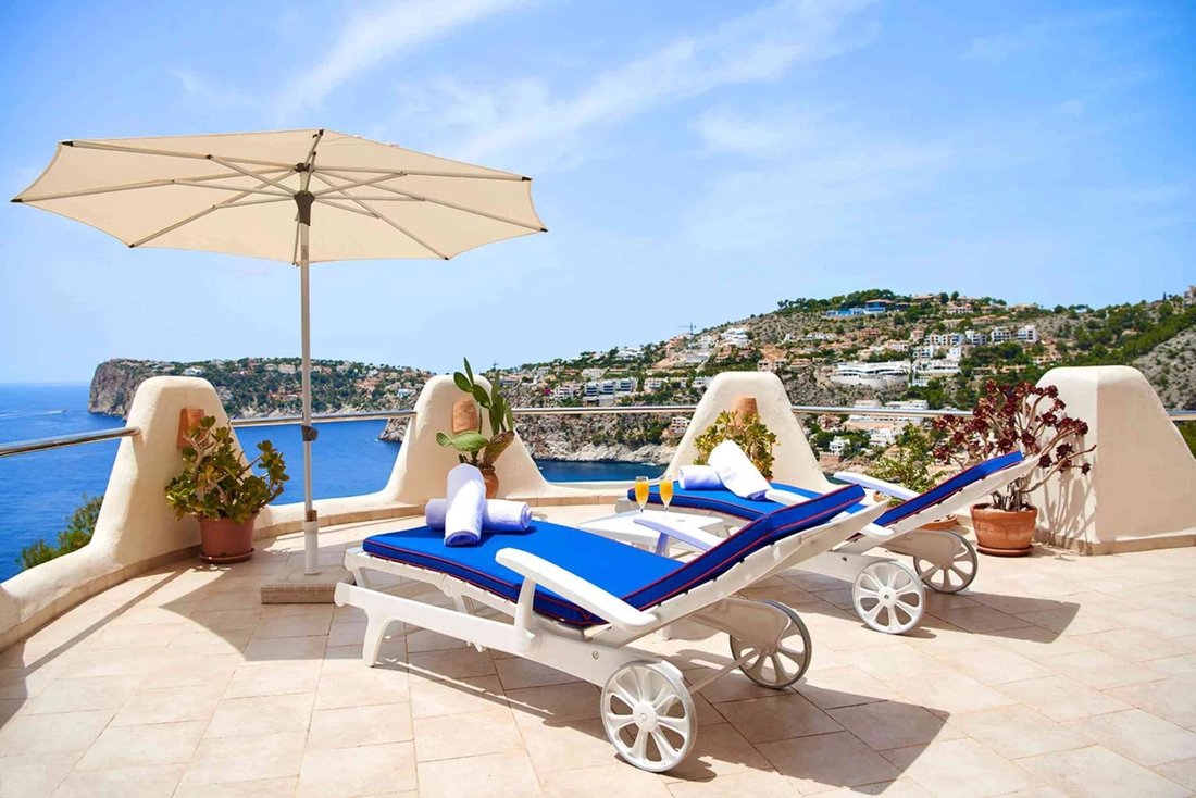 Apartment in Port d'Andratx, Andratx, Balearic Islands 2 - 17081085