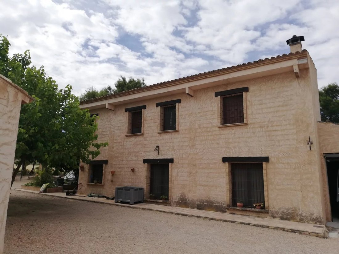 Villa in Yecla, Región de Murcia, Spain 2 - 17076985