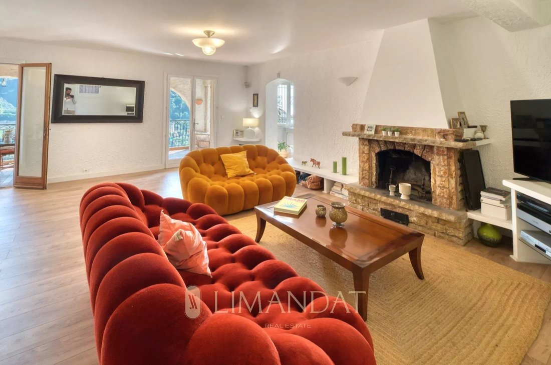 Villa in Èze, Provence-Alpes-Côte d'Azur, France 4 - 14853155