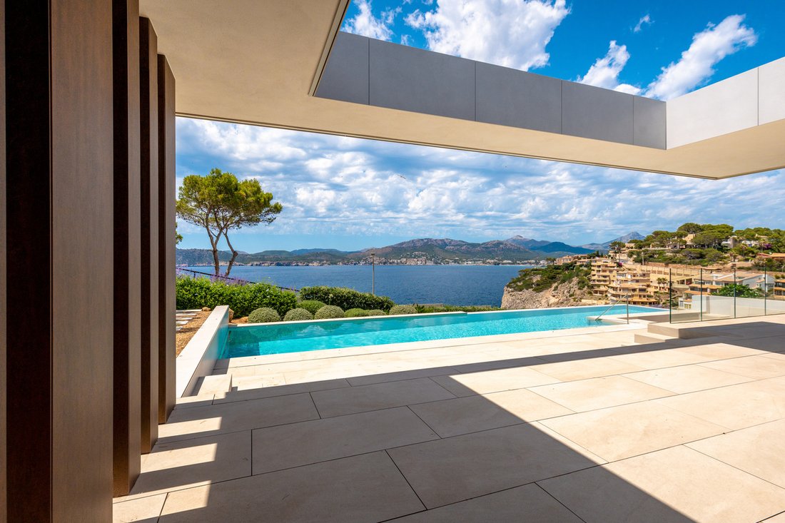 Villa in Rotes Velles, Calvia, Balearic Islands 2 - 17075757
