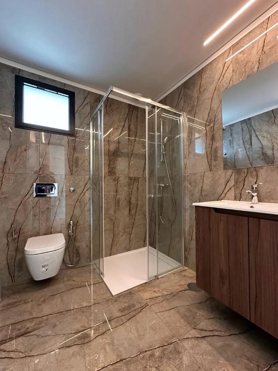 Apartment in Lordelo do Ouro e Massarelos, Porto District, Portugal 4 - 17077869