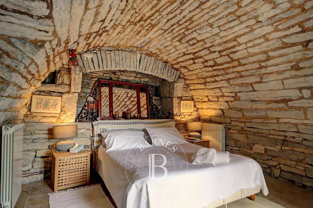 Estate in Charles de Gaulle, Cahors, France 5 - 17075614