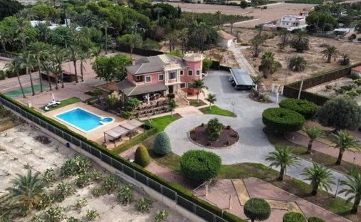 Villa in Elche de la Sierra, Kastilien-La Mancha, Spanien 1