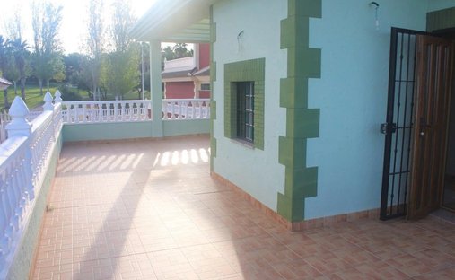 Villa in Merindad de Valdivielso, Kastilien und León, Spanien 1
