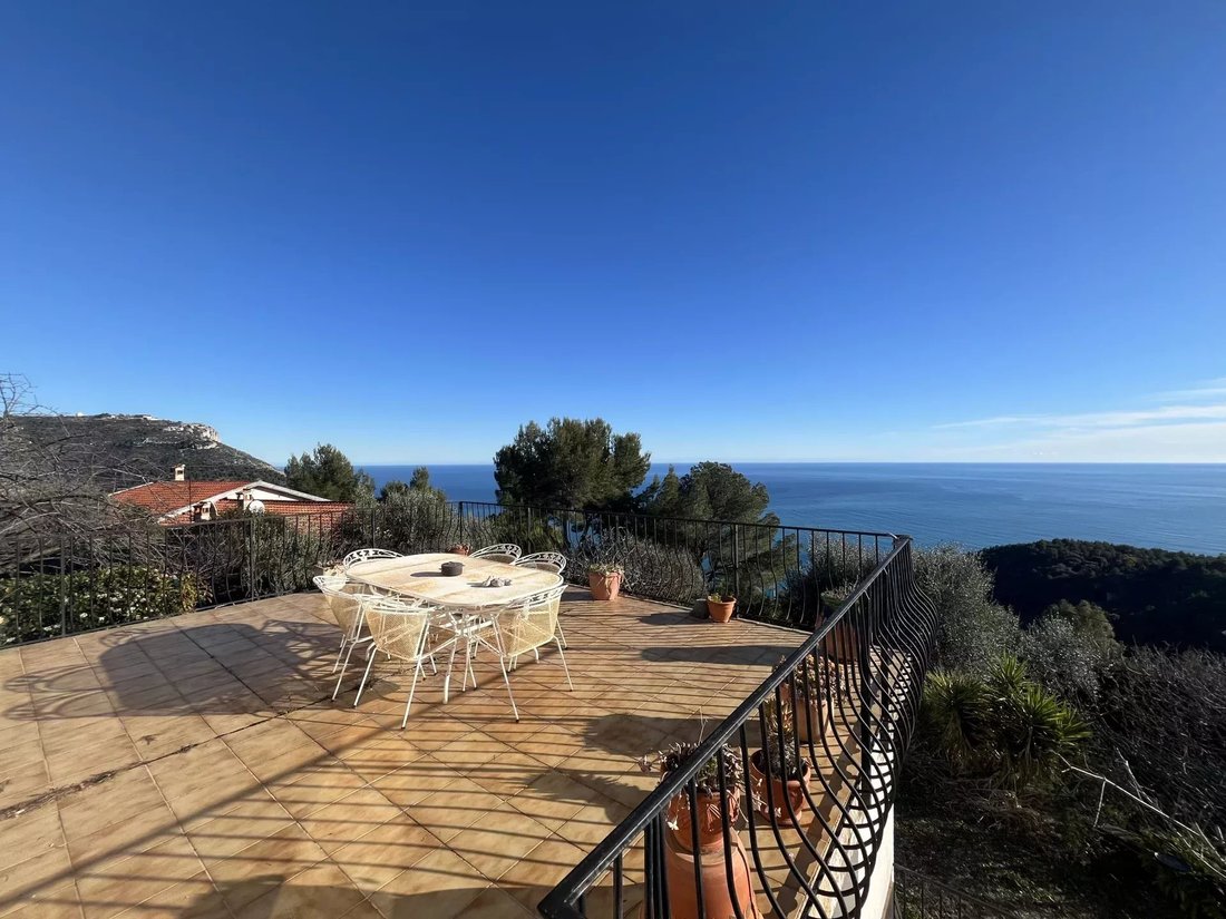 Villa in Èze, Provence-Alpes-Côte d'Azur, France 5 - 17011361